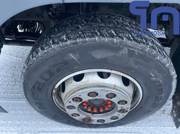 009. Фургон рефрижератор MAN TGS 28.400 6X2-2 BL-WW (10780)