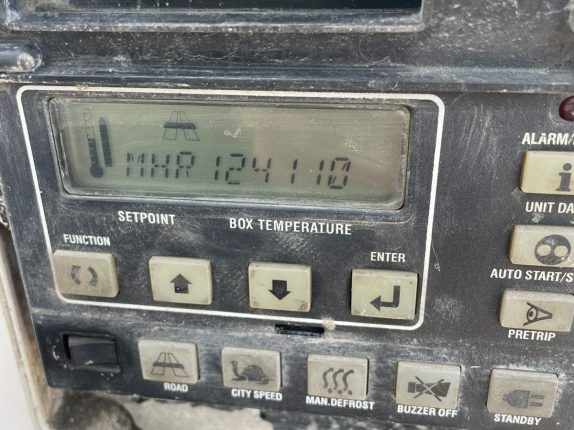 012.Прицеп-рефрижератор 8713N0 (104120)