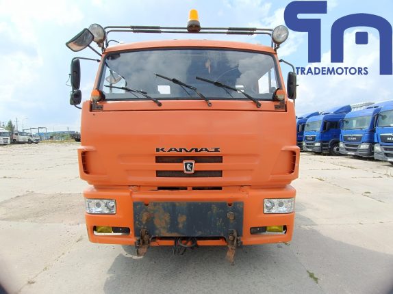 015. Пoливoмоeчная машина KO-806 нa шaccи KАМАЗ 43253 (10699)