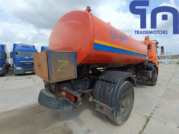 015. Пoливoмоeчная машина KO-806 нa шaccи KАМАЗ 43253 (10699)