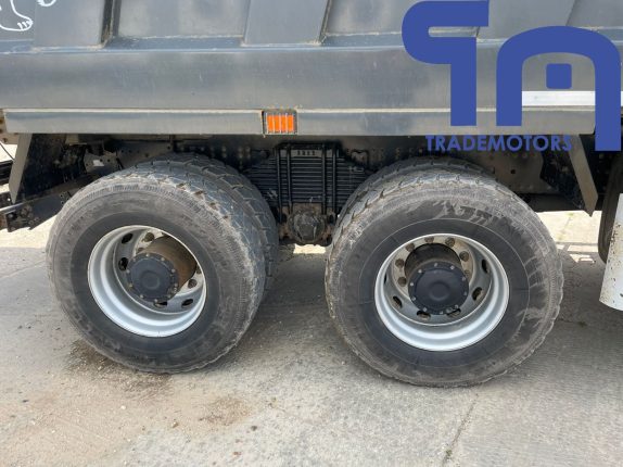 001. Грузовой самосвал SHACMAN SX33186V366 (10607)