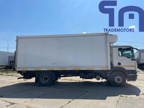 011. Автомобиль-рефрижератор MAN TGM 18.240 4X2 BL (10008)