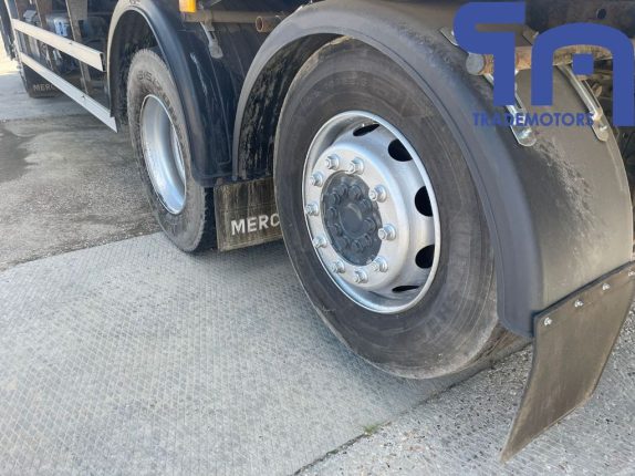 010. Фургон рефрижератор MERCEDES BENZ ACTROS 2541 L (10005)