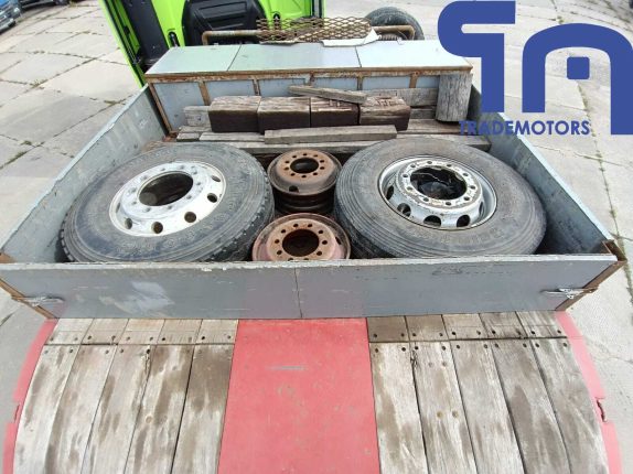 002.Полуприцеп-тяжеловоз MAX TRAILER MAX100 (101057)