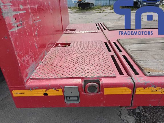 002.Полуприцеп-тяжеловоз MAX TRAILER MAX100 (101057)