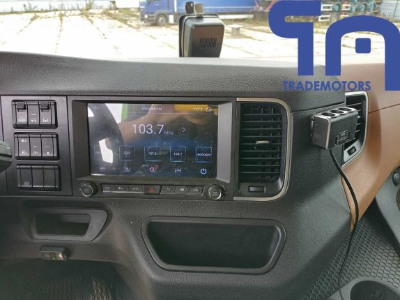 001. Седельный тягач SHACMAN SX4188YY381 (10434)