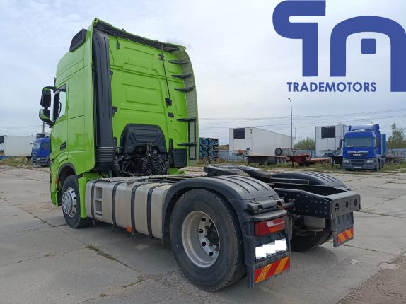 001. Седельный тягач SHACMAN SX4188YY381 (10434)