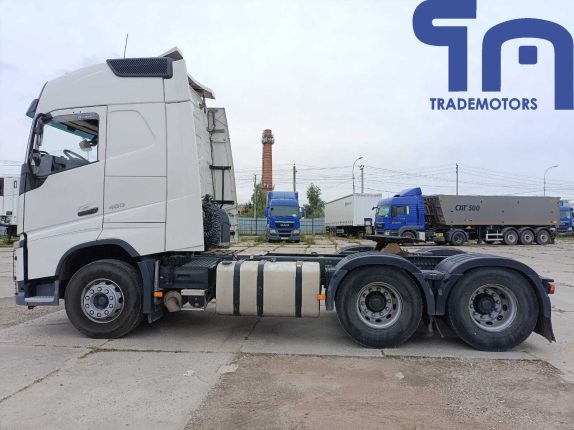 002. Седельный тягач VOLVO FH-TRUCK (10482)