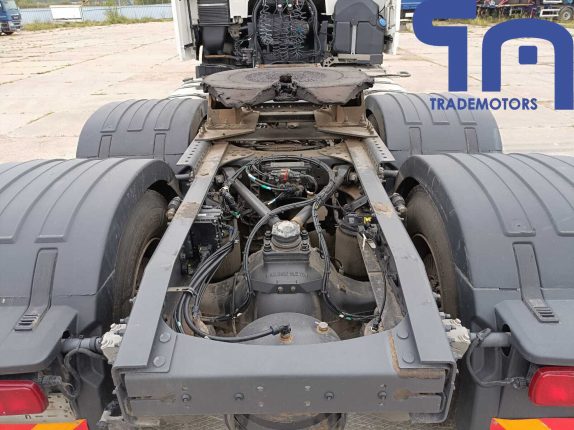 002. Седельный тягач VOLVO FH-TRUCK (10482)