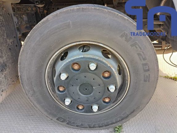 011. Изотермический фургон MAN TGS 26.350 6Х2-2 BL-WW (10219)