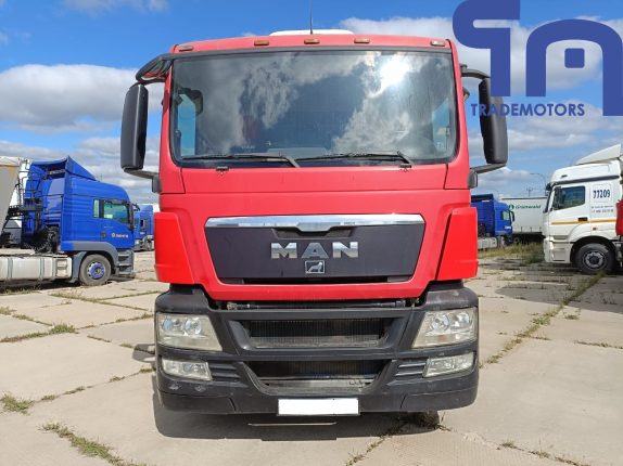 012. Изотермический фургон MAN TGS 26.350 6Х2-2 BL-WW (10019)