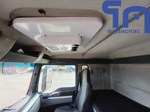 011. Автопоезд изотермический фургон MAN TGS 26.350 6Х2-2 BL-WW (10615), прицеп изотермический Schmitz Cargobull ZKO18 (109088)
