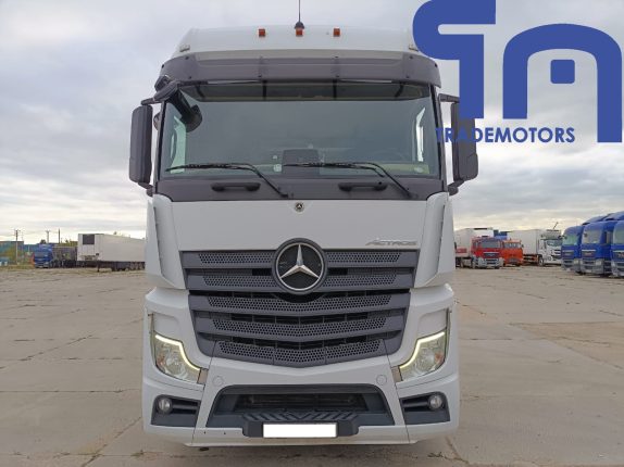 008.Седельный тягач MERCEDES-BENZ ACTROS 1845LS (10052)