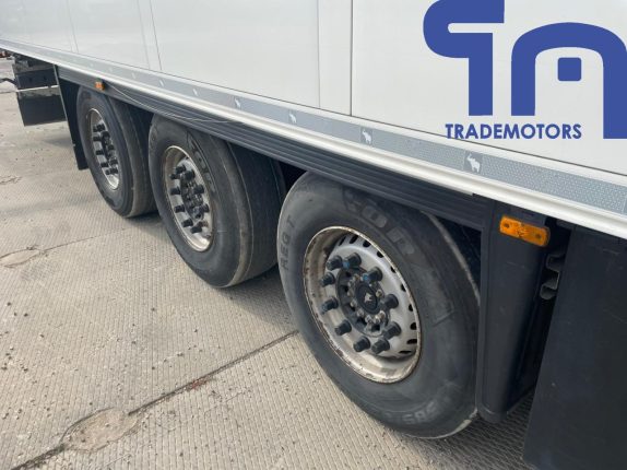 003.Полуприцеп-рефрижератор SCHMITZ SKO 24/L — 13.4 FP 60  COOL (104219)