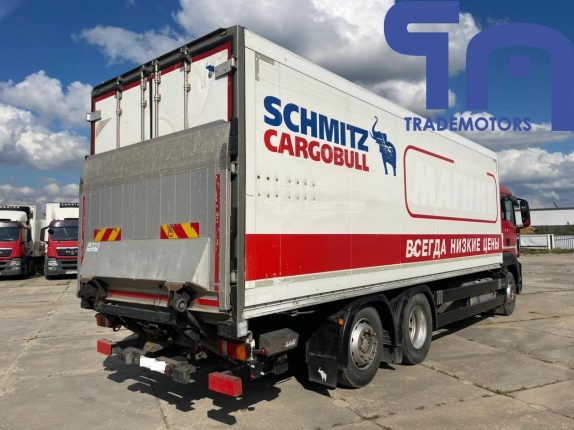 011. Изотермический фургон MAN TGS 26.350 6Х2-2 BL-WW (10615)