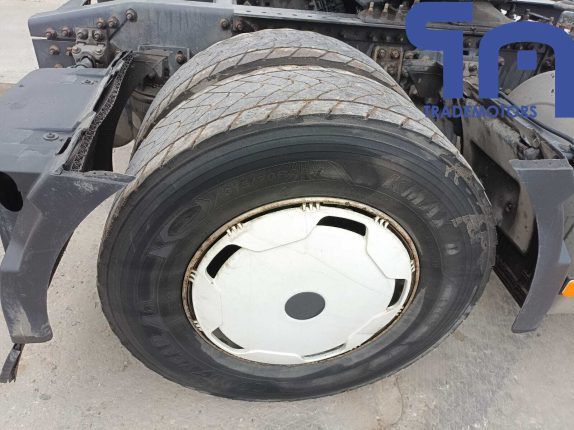 009. Седельный тягач RENAULT T 4×2 (10328)