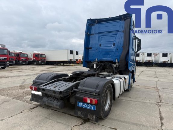 002.Седельный тягач MERCEDES-BENZ ACTROS 1845LS (10261) 002.Седельный тягач MERCEDES-BENZ ACTROS 1845LS (10261)
