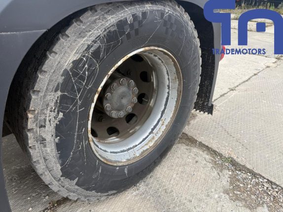 002.Седельный тягач MERCEDES-BENZ ACTROS 1845LS (10261) 002.Седельный тягач MERCEDES-BENZ ACTROS 1845LS (10261)