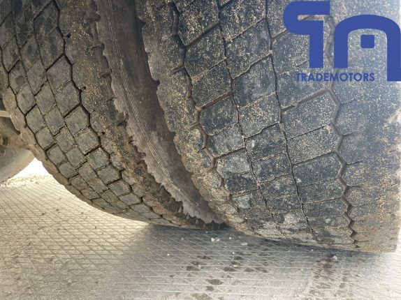 009. Седельный тягач RENAULT T 4×2 (10328)