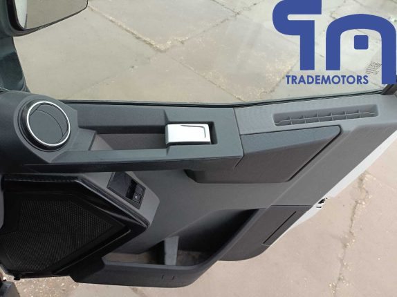 009. Седельный тягач RENAULT T 4Х2 (10576)