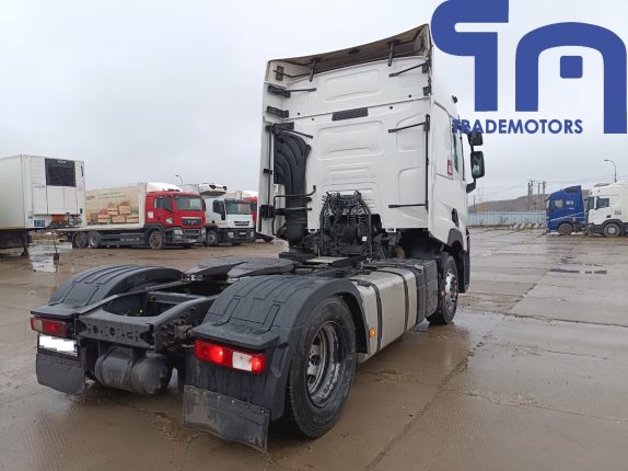 009. Седельный тягач RENAULT T 4Х2 (10576)