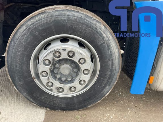 Седельный тягач MERCEDES-BENZ ACTROS 1845LS (10175)