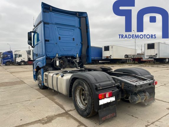 Седельный тягач MERCEDES-BENZ ACTROS 1845LS (10175)