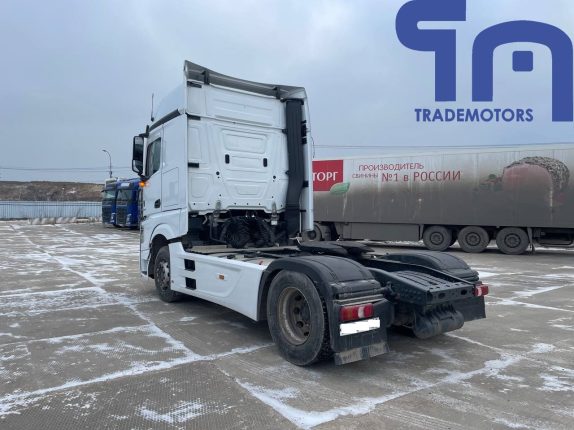 009. Седельный тягач MERCEDES-BENZ ACTROS 1845LS (10146)