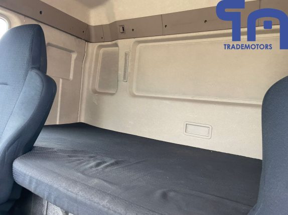 Грузовой самосвал HOWO T5G ZZ3317V386GE1(10354)