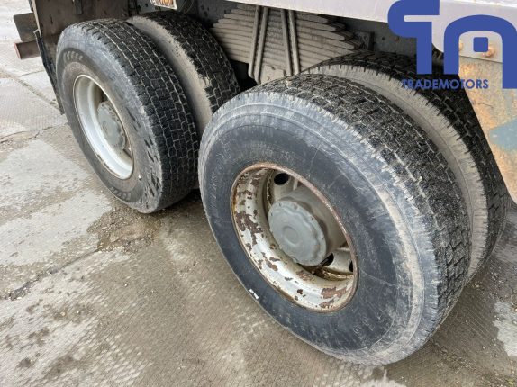 Грузовой самосвал HOWO T5G ZZ3317V386GE1(10354)