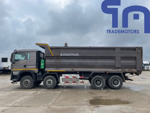 Грузовой самосвал HOWO T5G ZZ3317V386GE1(10841)