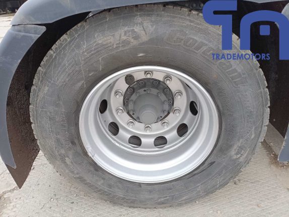 019. Седельный тягач SCANIA R440 LA4X2HNA (10355)