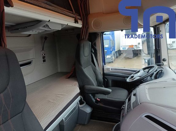 019. Седельный тягач DAF XF 480 FT (10319)