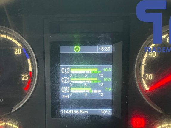 076. Седельный тягач SCANIA G 380 LA4X2HNA (10982)