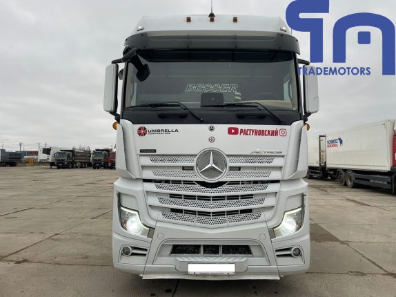 009. Седельный тягач MERCEDES-BENZ ACTROS 1845LS (10146)