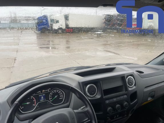 002.Грузовой фургон ГАЗ Соболь 27527 (10461)