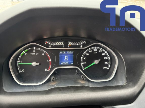 002.Грузовой фургон ГАЗ Соболь 27527 (10156)