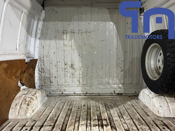 002.Грузовой фургон ГАЗ Соболь 27527 (10461)