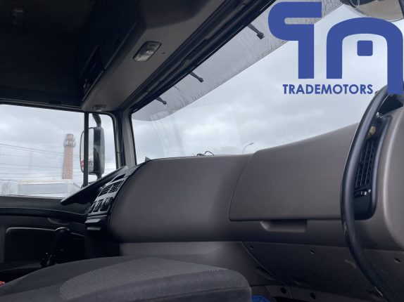 010.Седельный тягач DAF FT XF105.460 (10464)