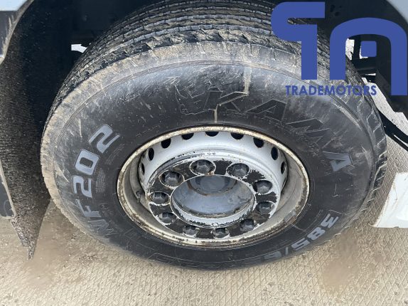 010.Седельный тягач DAF FT XF105.460 (10464)