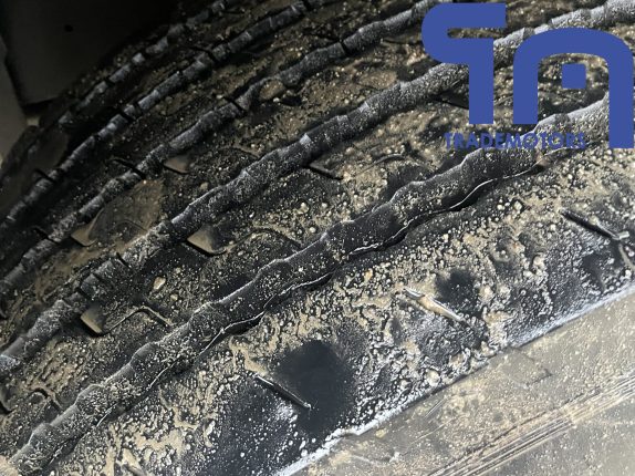 010.Седельный тягач DAF FT XF105.460 (10464)