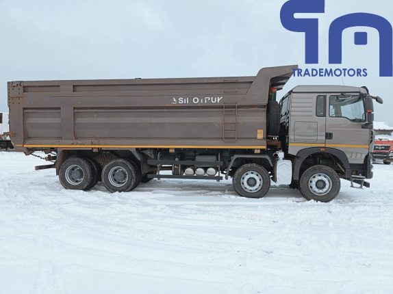 001.Грузовой самосвал HOWO T5G ZZ3317V386GE1(10562)