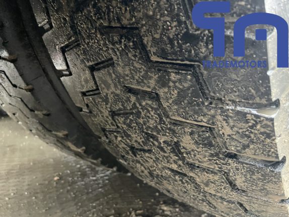 010.Седельный тягач DAF FT XF105.460 (10464)