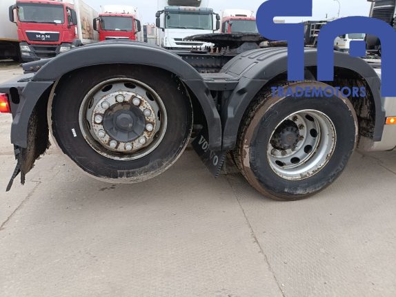 Седельный тягач VOLVO FH-TRUCK 6Х2 (10006)