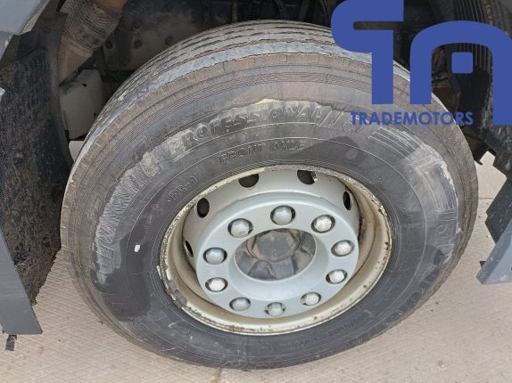 Седельный тягач VOLVO FH-TRUCK 6Х2 (10006)