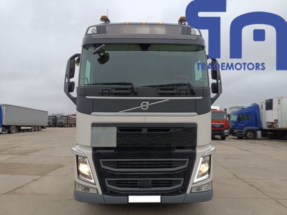Седельный тягач VOLVO FH-TRUCK 6Х2 (10006)