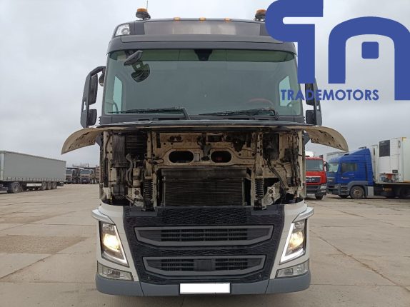 Седельный тягач VOLVO FH-TRUCK 6Х2 (10006)