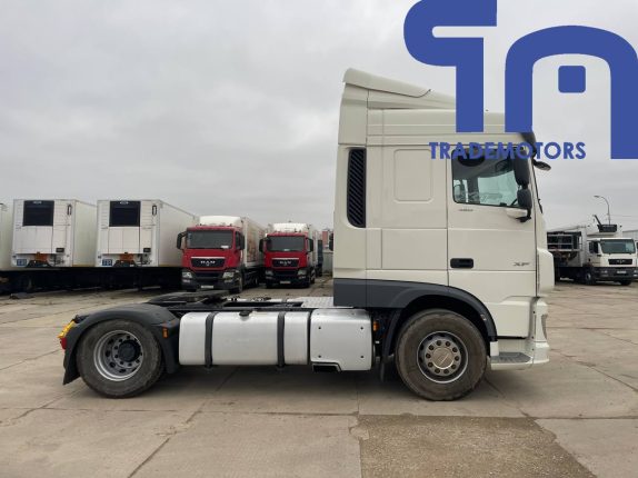 Седельный тягач DAF XF (10283)