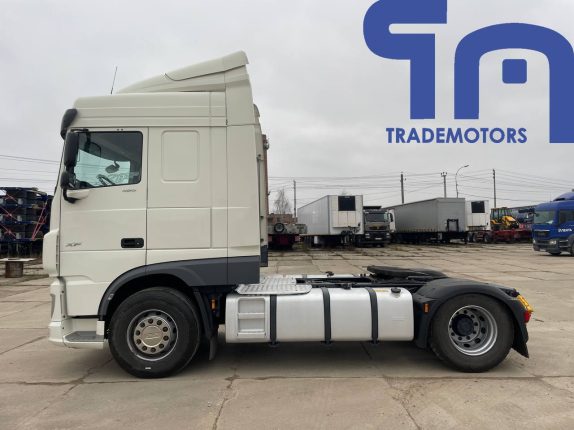 Седельный тягач DAF XF (10283)