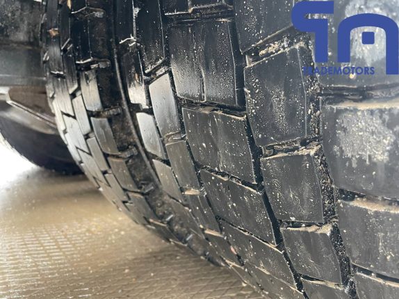 019.Седельный тягач VOLVO FH-TRUCK 6Х2 (10004)